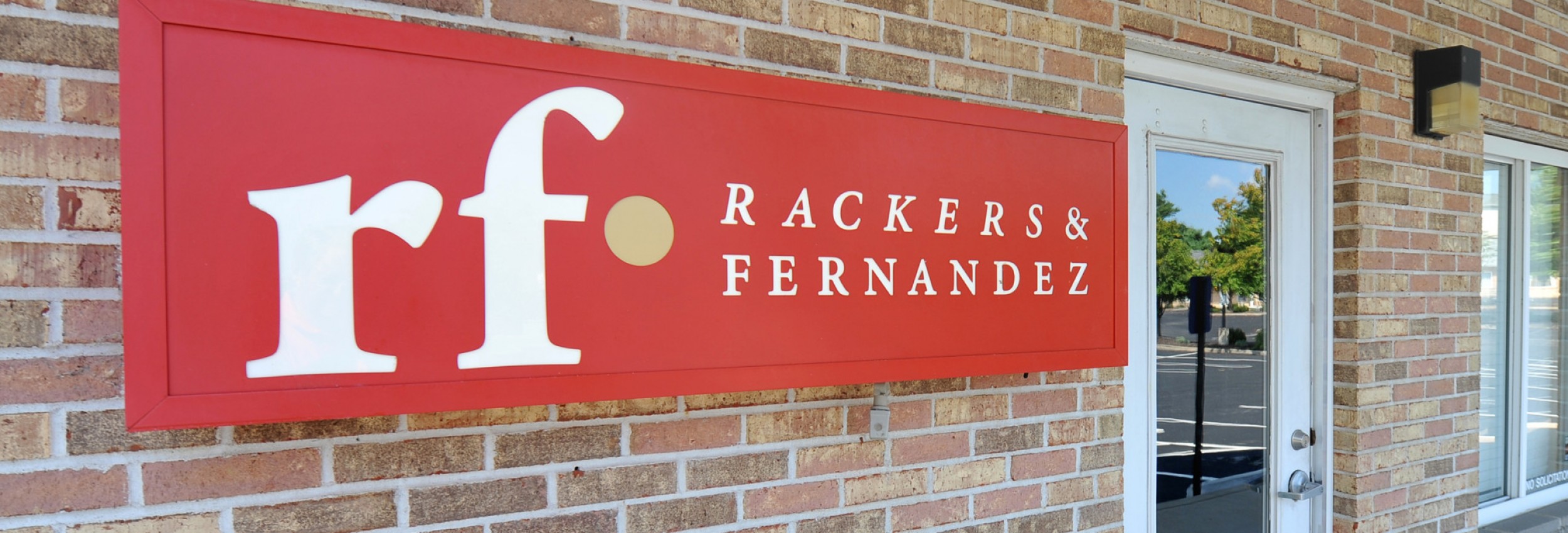 Rackers and Fernandez Sign